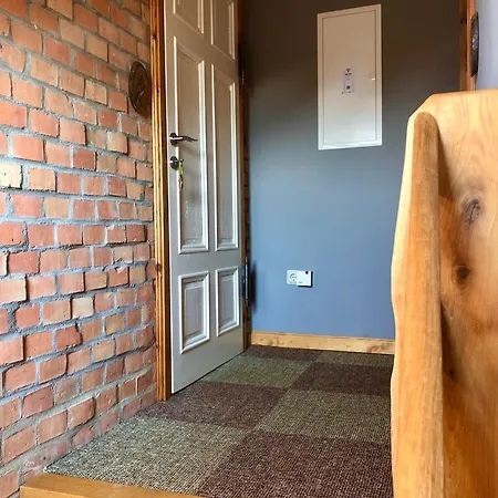 아파트 Falkenwohnung 고메른