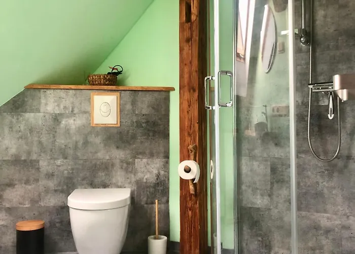 Falkenwohnung شقة Gommern