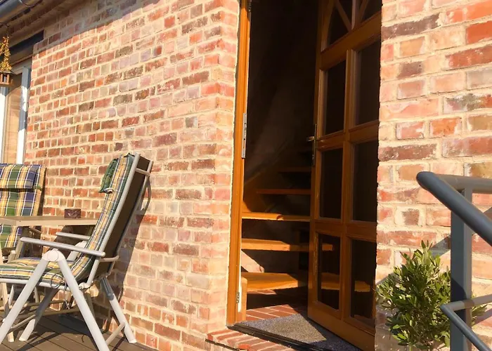 Falkenwohnung Apartman *