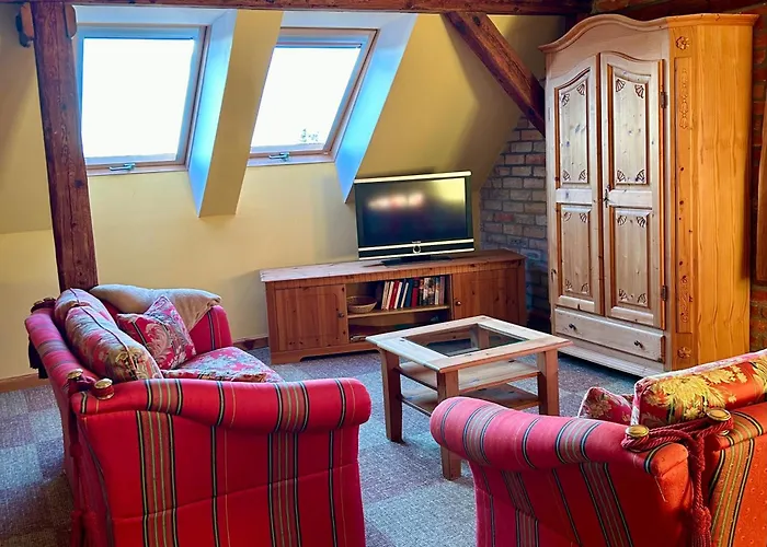 Falkenwohnung شقة *